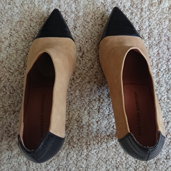 Sigerson Morrison Tan and Black booties size 5.5 - Picture 2 of 14